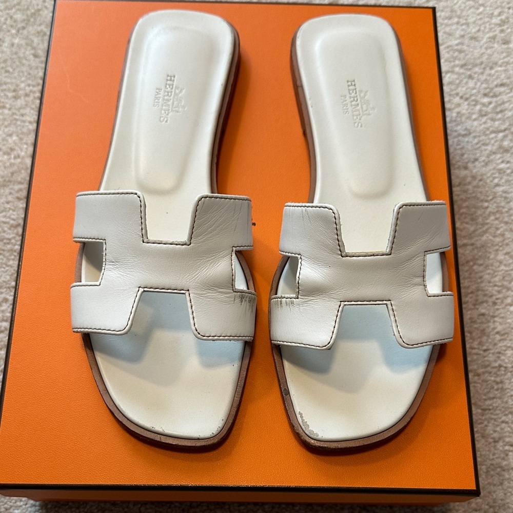 Hermes Oran Sandals - Picture 2 of 6